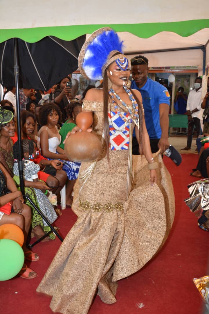 Formation stylisme et modélisme au Cameroun