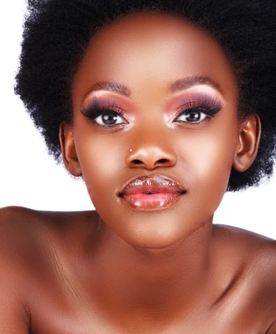 Formation esthétique cosmétique et soins de beauté à Douala